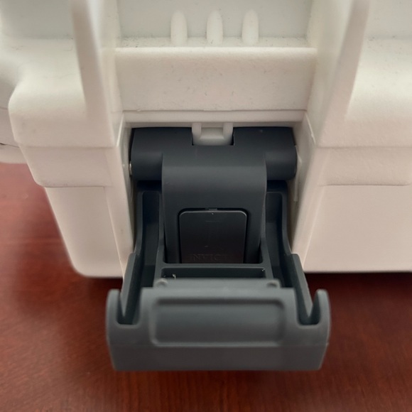 Invicta Jason Taylor JT Limited Edition White 3 Slot Watch Dive Impact Case Box - Picture 8 of 15